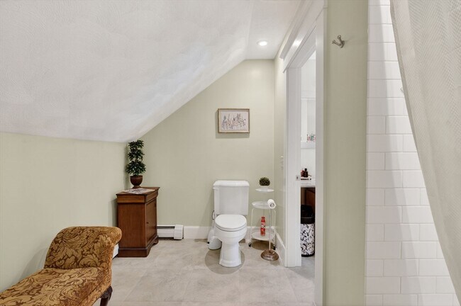 Building Photo - 27 Lower Dam Way