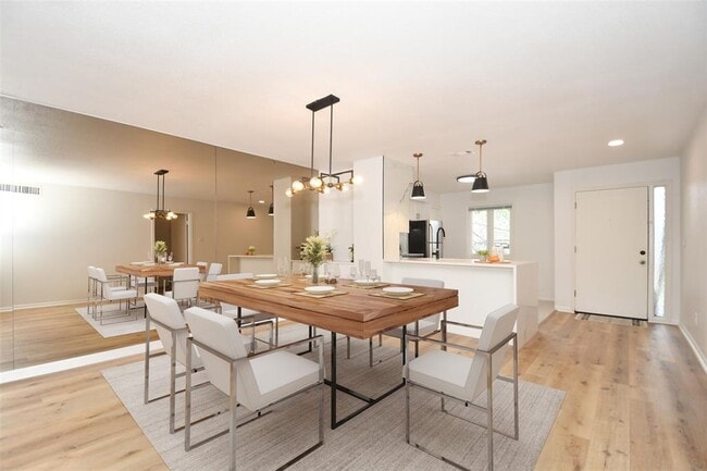 Building Photo - 6529 Bayou Glen Rd