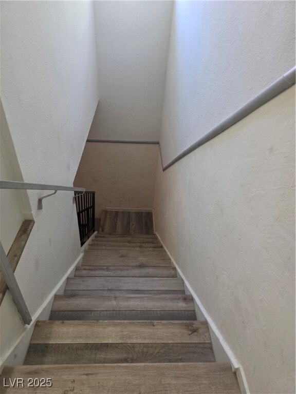 Building Photo - 6118 Meadow Haven Ln