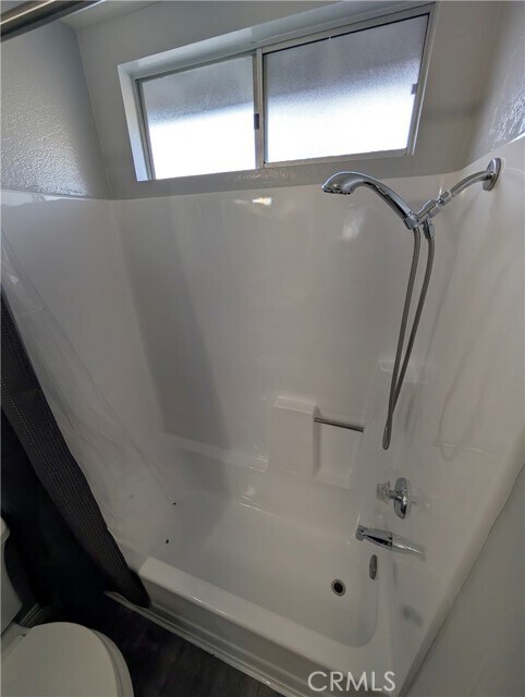 Building Photo - 527 E Colorado Blvd