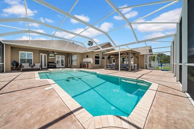 Building Photo - 5516 Winding Brook Ln