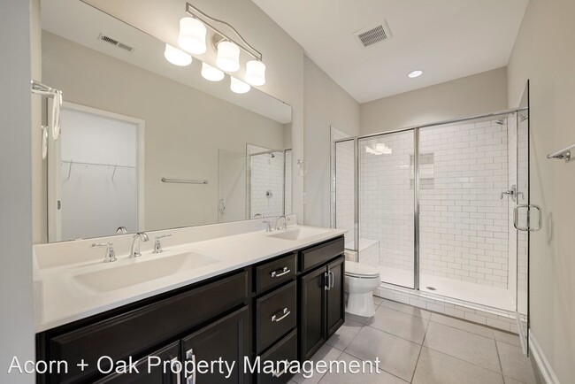 Building Photo - 3 br, 2.5 bath House - 239 Rubrum Drive