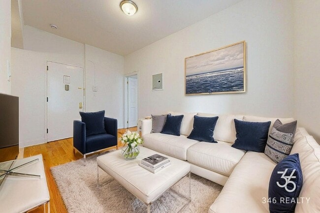 Building Photo - 471 Central Prk W