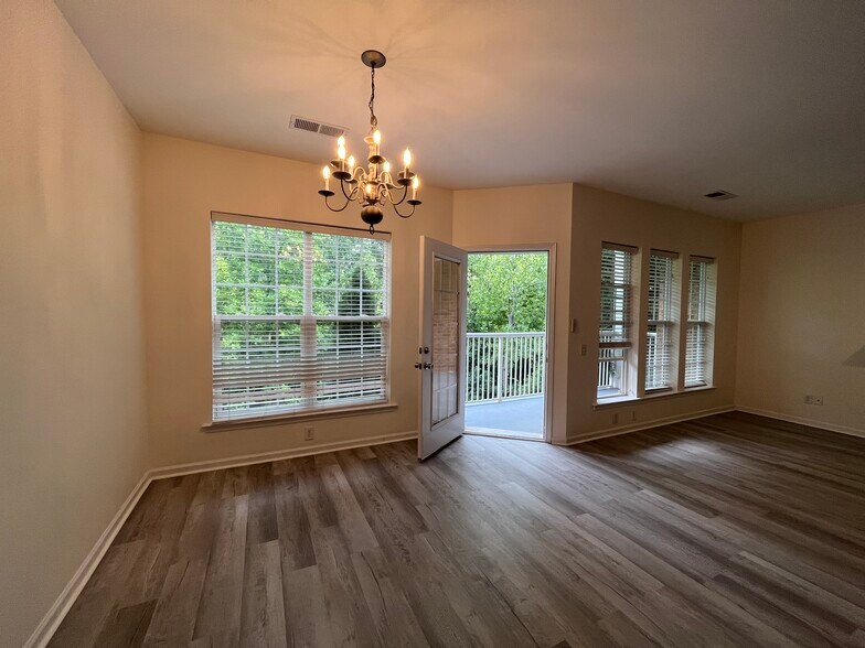 Building Photo - 11528 Costigan Ln