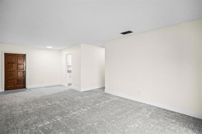 Building Photo - 493 NW 43rd St