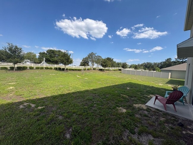 Building Photo - 4 Bed 2.5 Bath Mt Dora Home - Solar Energy!