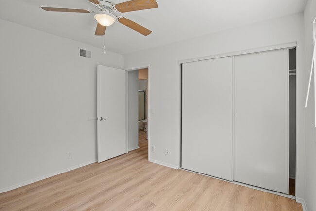 Building Photo - 39216 San Francisquito Canyon Rd