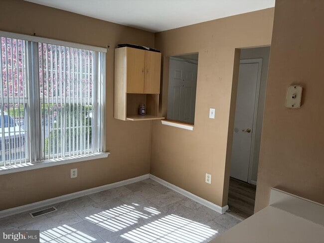 Building Photo - 3361 Cheverly Ct