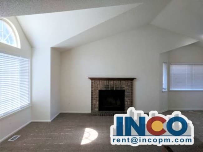 Building Photo - 4352 Malaya St