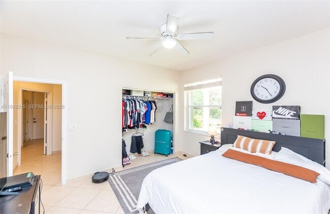 Building Photo - 3967 Nighthawk Dr