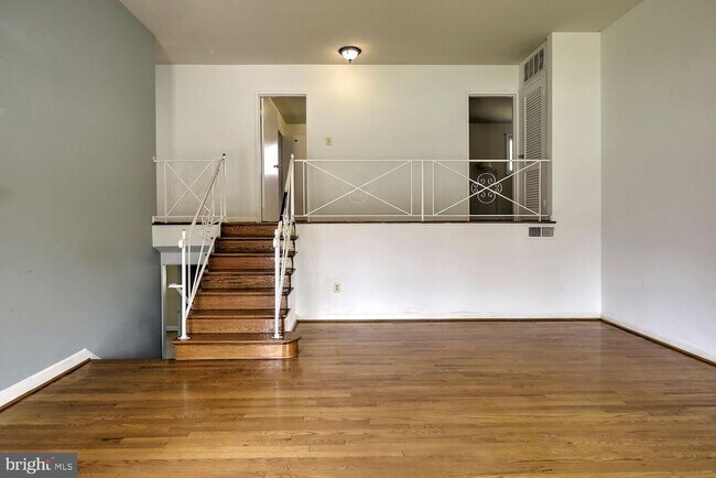Building Photo - 4503 Gretna St