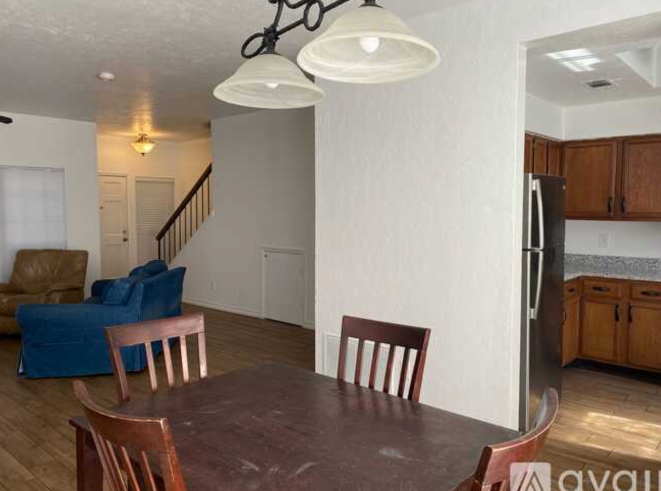 Building Photo - Room in Townhome on Royal Ln