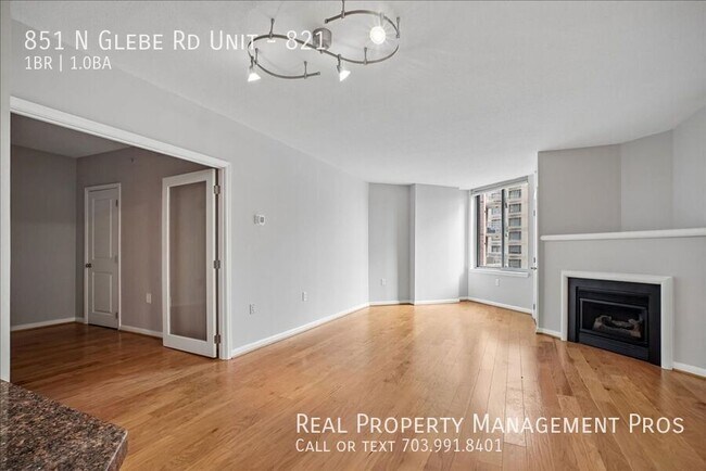 Building Photo - 851 N Glebe Rd