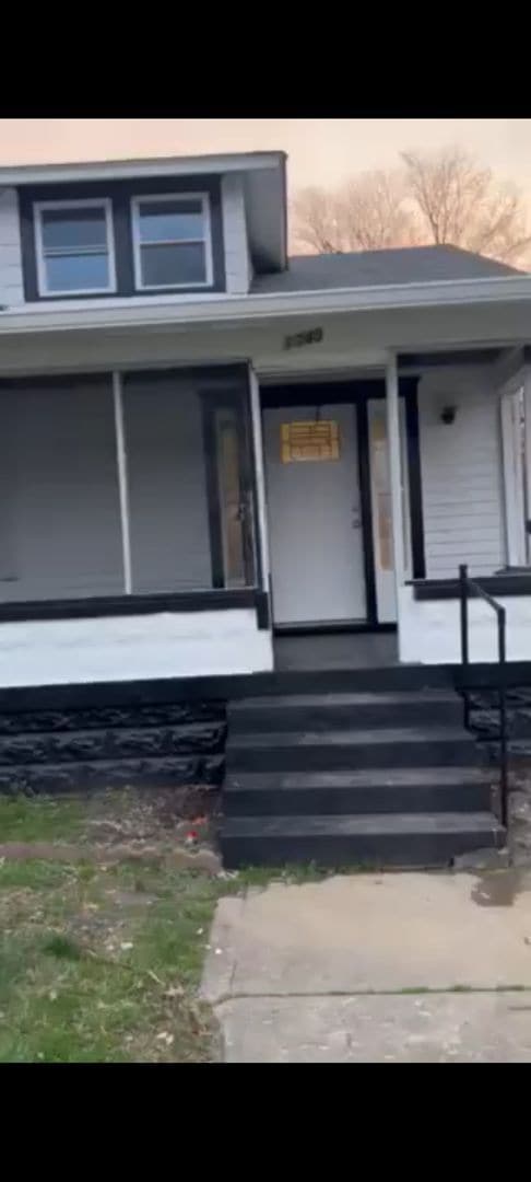 Building Photo - Great 3BR/1Ba house with unfinished basement- New Pics coming soon