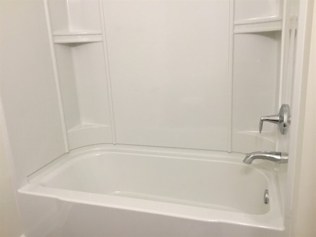 Building Photo - 3080 Creek Village Ln