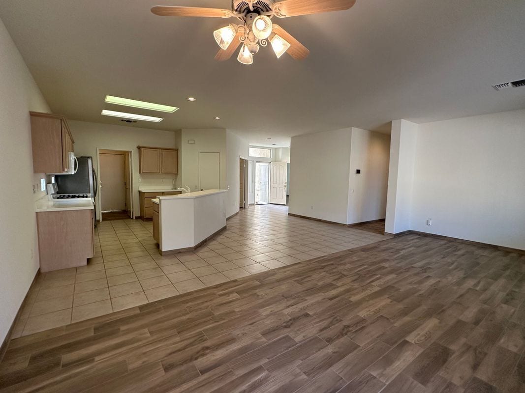 Building Photo - 78929 Lavender Cir