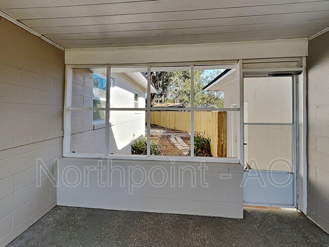 Building Photo - 5217 Ortega Forest Dr