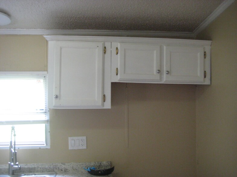 Building Photo - 13915 Monarch Way
