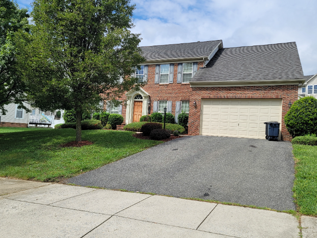 Building Photo - 2702 Millwood Way