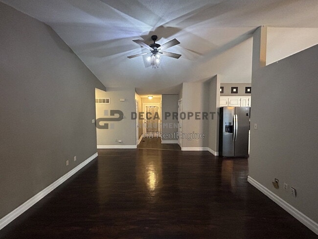 Building Photo - 4175 Whitehall Dr