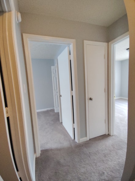 Building Photo - 27 Duiguid Dr