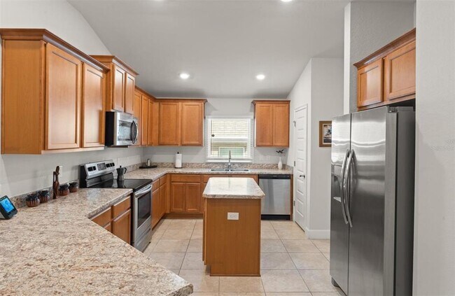 Building Photo - 636 Tanaro Ln