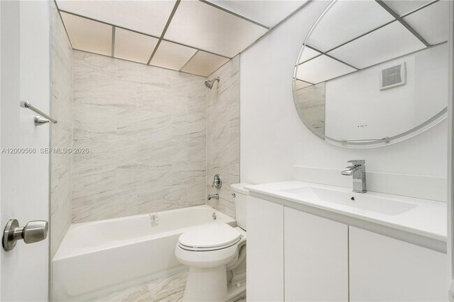 Building Photo - 8520 SW 133rd Avenue Rd