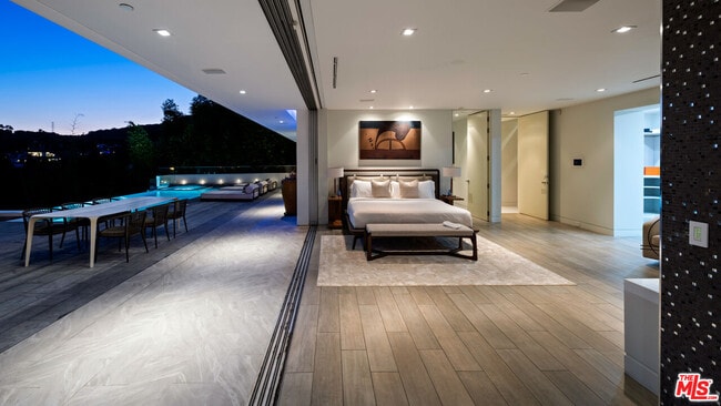 Building Photo - 7080 Mulholland Dr