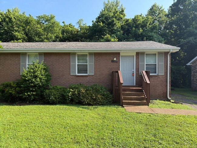 Building Photo - Inglewood Duplex Available Now!