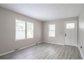 Building Photo - 1132 Farrington St