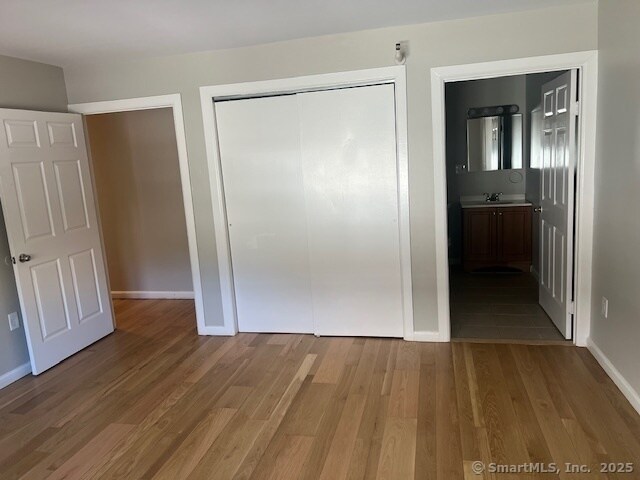 Building Photo - 330 Blake St