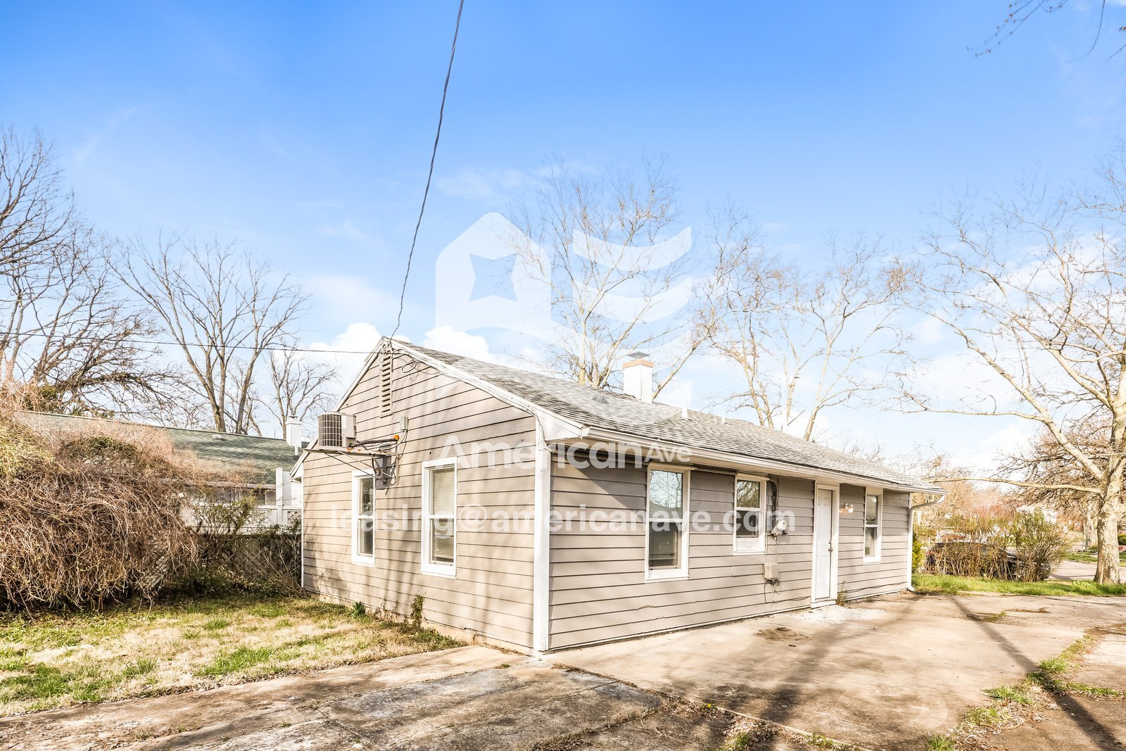 Building Photo - 1107 Tennyson Ave