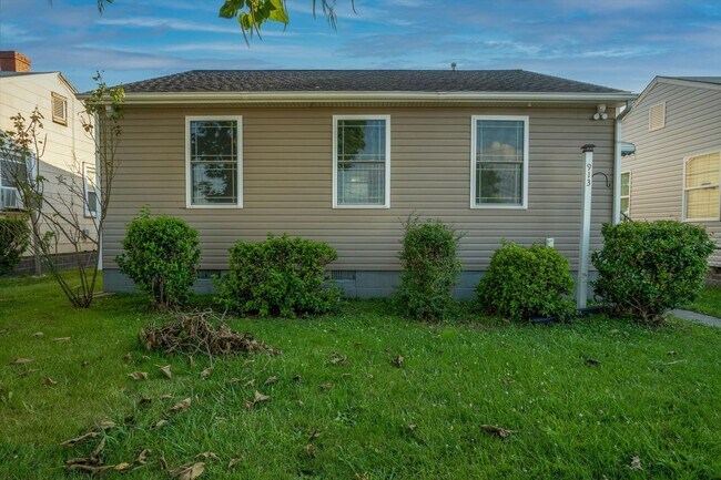 Building Photo - Cozy 2 Bedroom, 1 Bathroom Home in Manches...