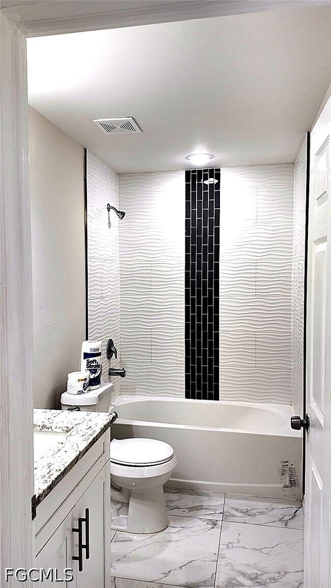 Building Photo - 4518 14th St SW