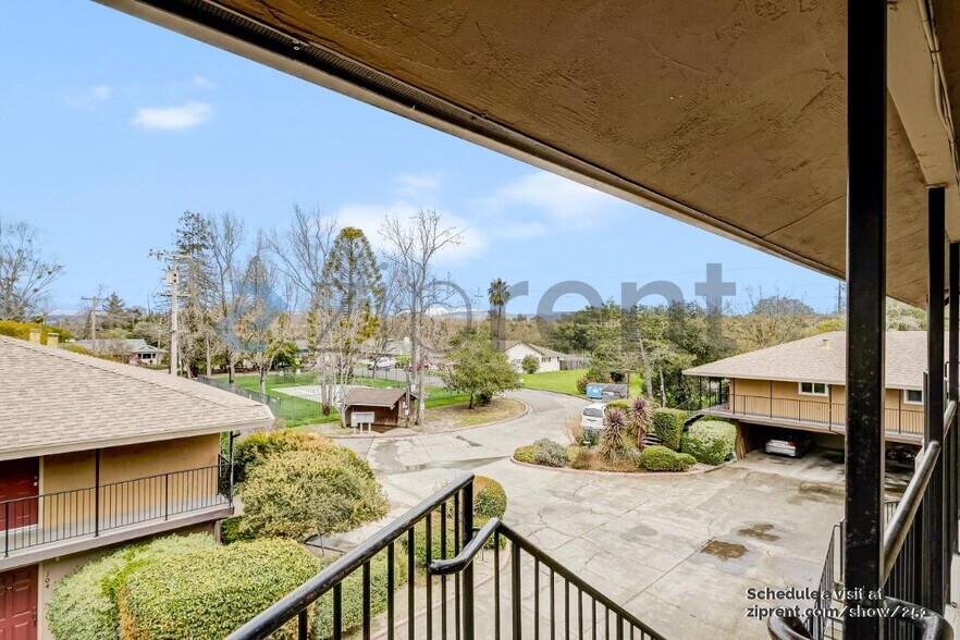 Building Photo - 966 Borden Villa Dr