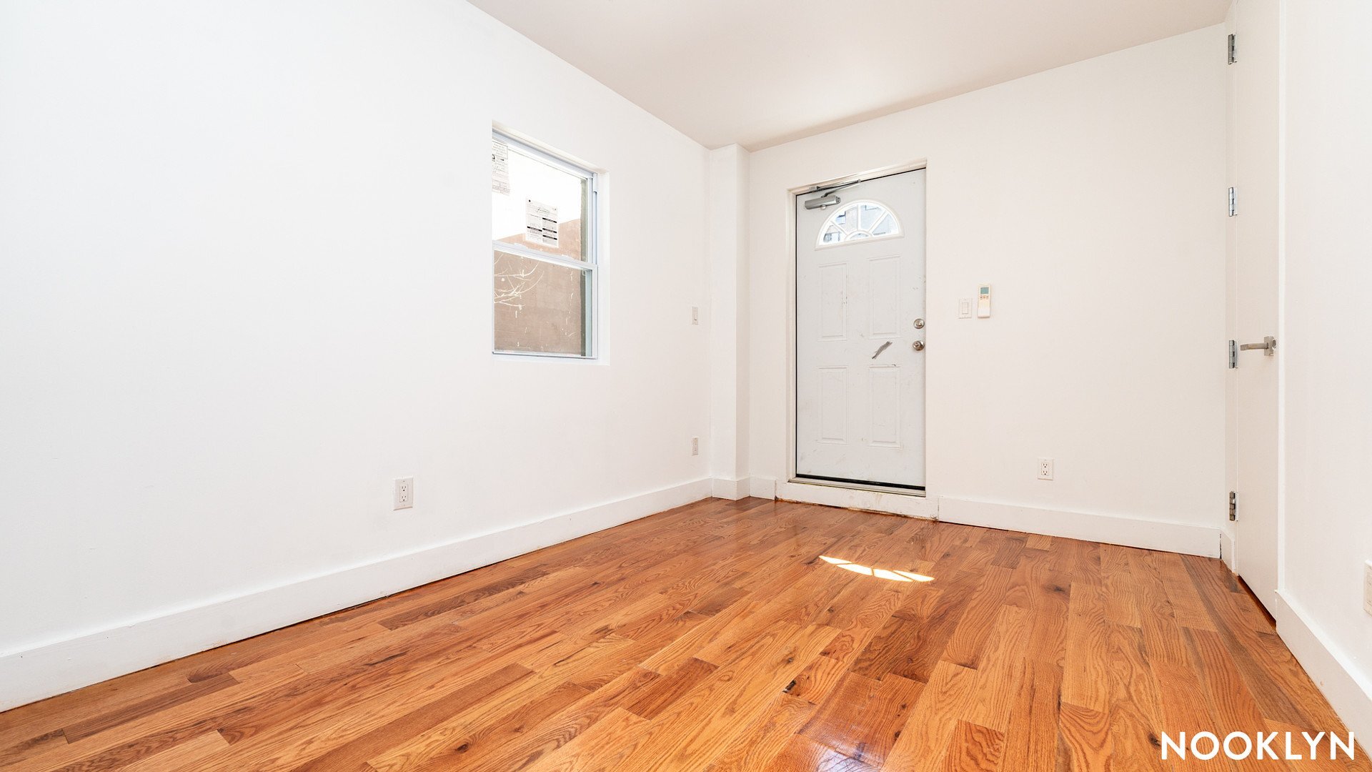 Building Photo - 620 Parkside Ave