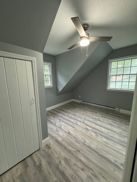 Building Photo - 1466 NY-292