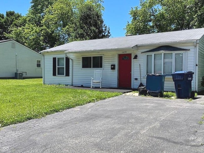 Building Photo - 1433 Hillcrest Dr