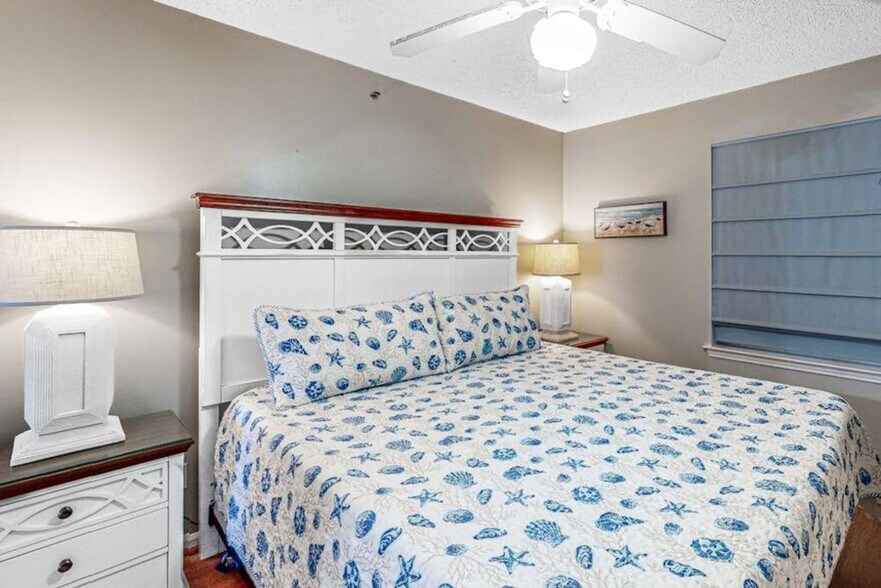 Building Photo - 24568 Perdido Beach Blvd