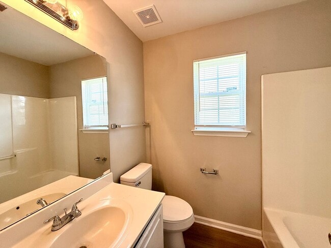 Building Photo - 2339 Buttonbush Ct