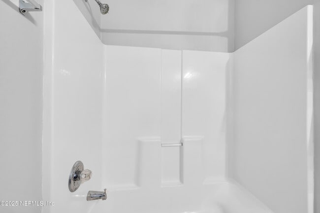 Building Photo - 7920 Merrill Rd