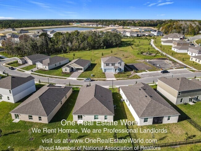 Building Photo - 5151 Bridgehaven Rd