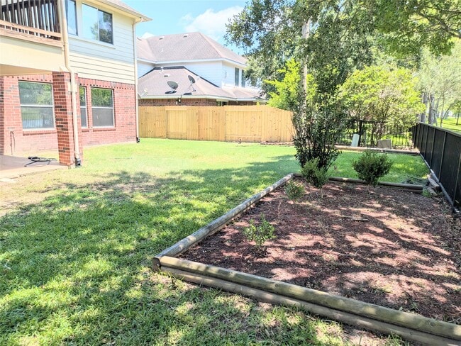 Building Photo - 2716 Park Falls Dr