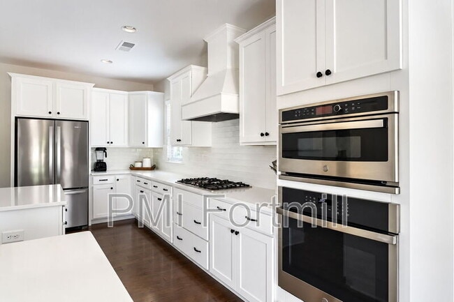 Building Photo - 3138 Montreaux Valley Dr