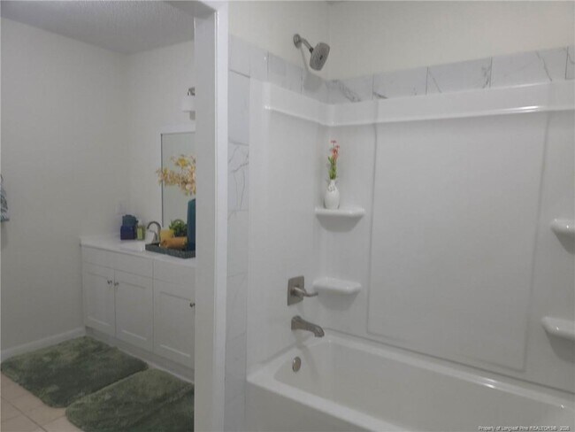 Building Photo - 5945 Muscat Rd