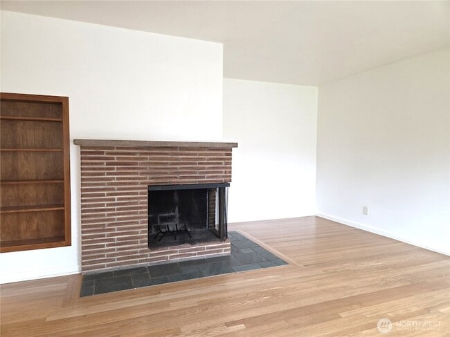 Building Photo - 16850 Palatine Ave N