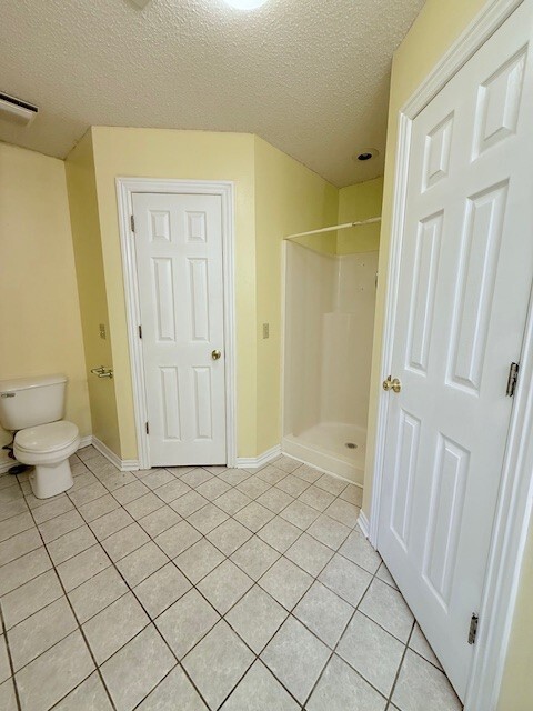 Building Photo - 703 Windsor Ln