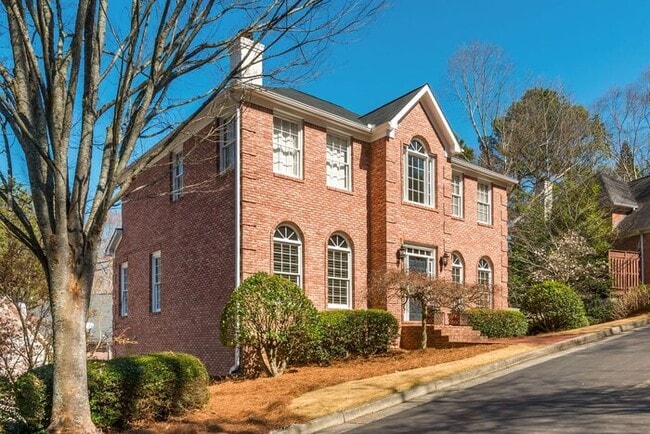 Building Photo - North Druid Hills Hidden Gem! 4Bed-4Bath, Hardwood Floors, Available NOW!