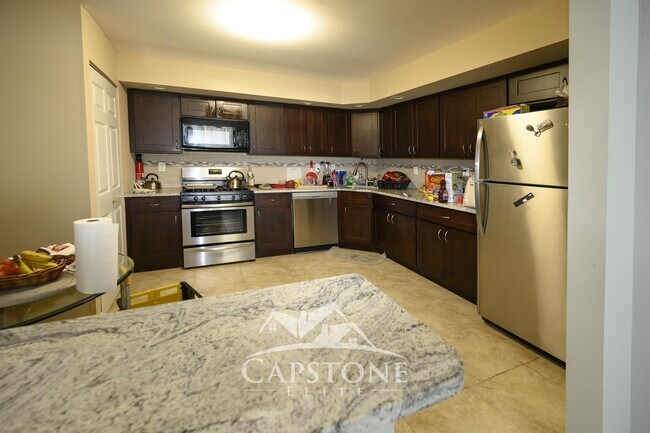 Building Photo - 216 Matthews Drive