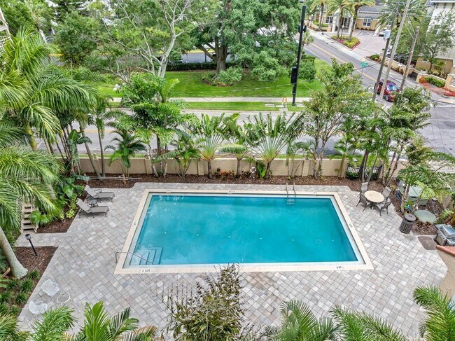 Building Photo - 2109 Bayshore Blvd